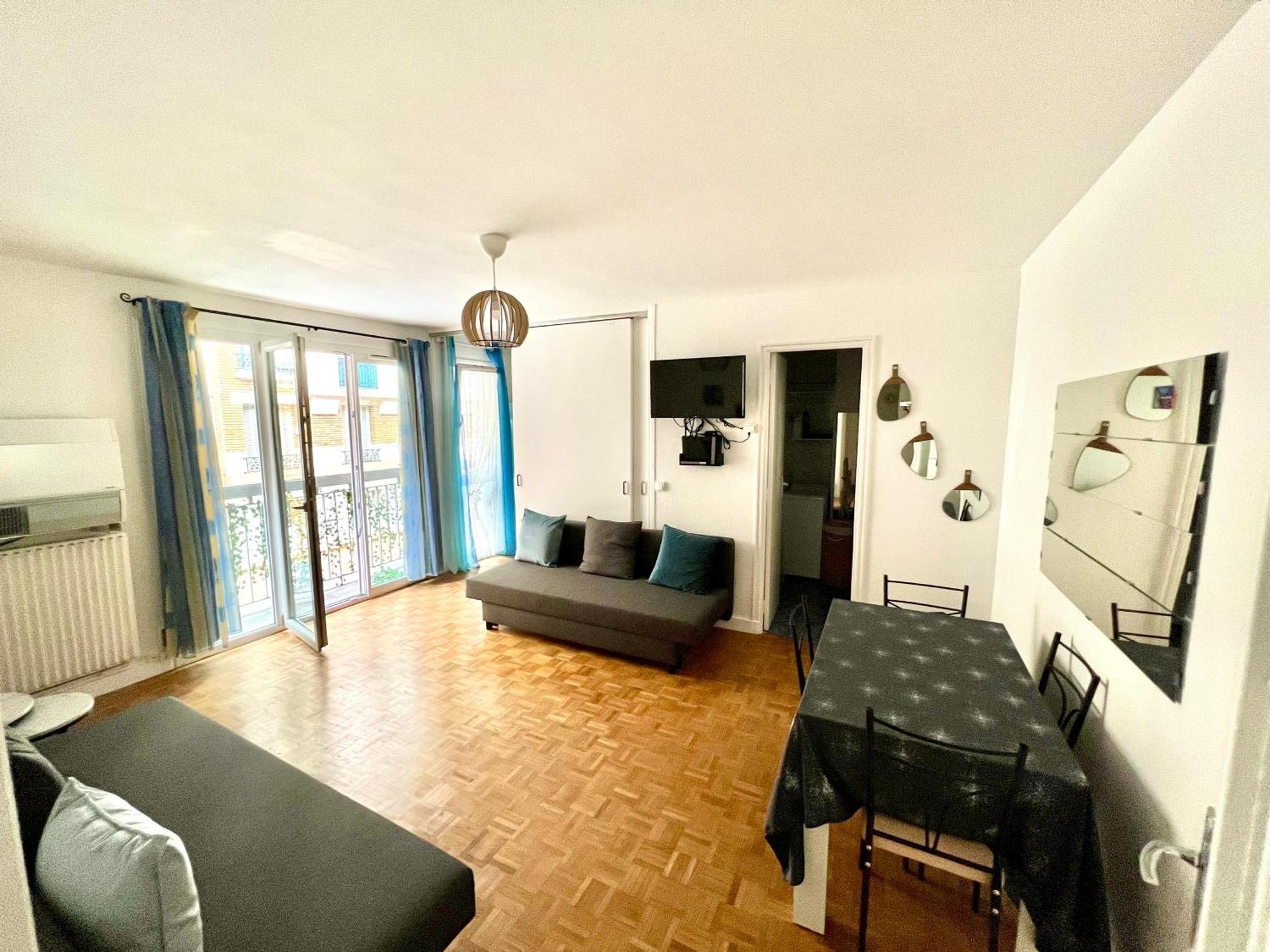 Renovated Charming Apt Ideal To Visit Paris Clichy Esterno foto